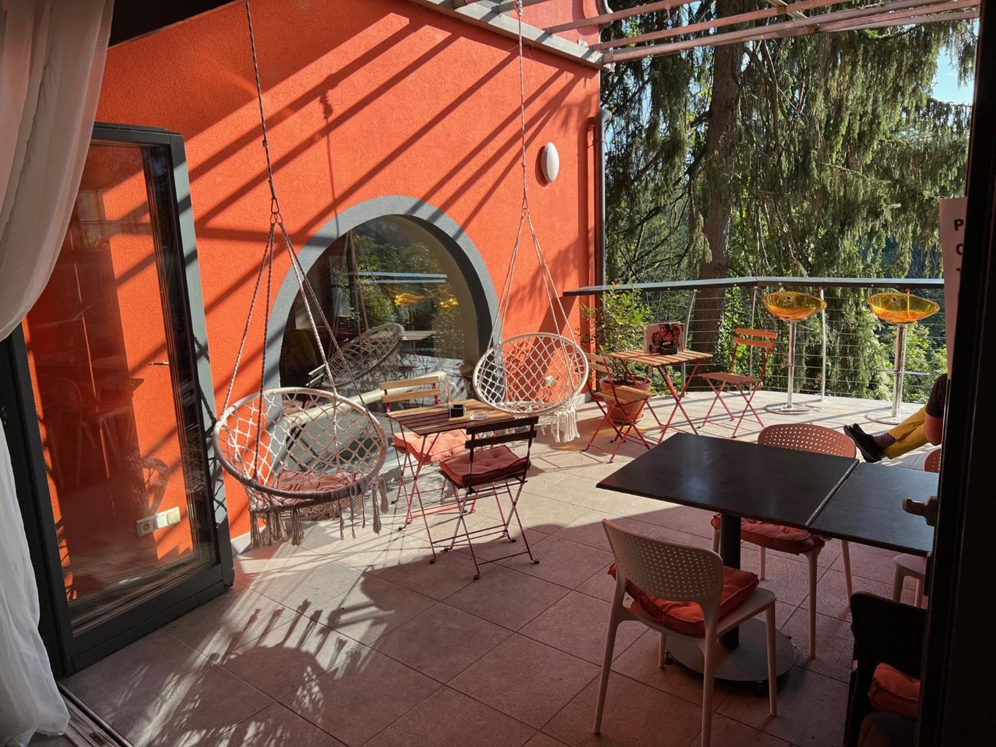 Hostel Cukrarna Guest