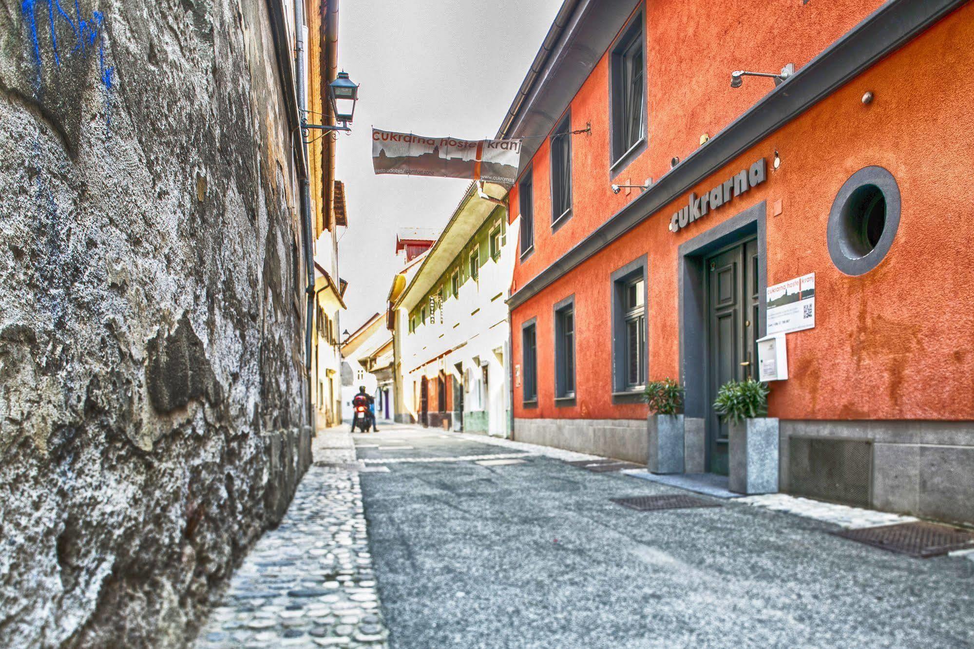 Cukrarna Guest Hostel Kranj